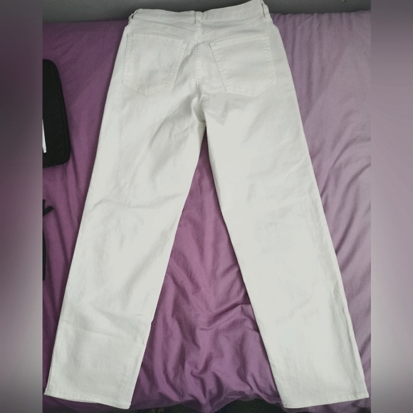 White Old Navy Pants - Picture 3 of 5